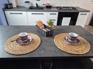 Microwave, oven, stovetop, dishwasher