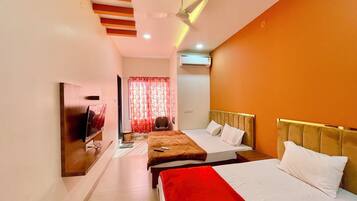 Ropa de cama de alta calidad y escritorio