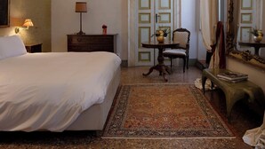 Literie de qualité supérieure, minibar, coffres-forts dans les chambres