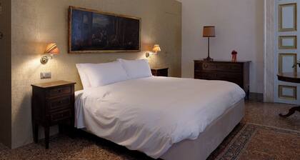 Palazzo Giacometti Suites