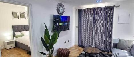 1 chambre, fer et planche Ă repasser, accĂšs au Wi-Fi (inclus)