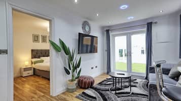 1 Schlafzimmer, Bügeleisen/Bügelbrett, kostenloses WLAN, Bettwäsche