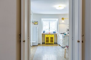 Apartment (2 Bedrooms) | 2 bedrooms, bed sheets