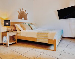 Apartment, 2 Bedrooms, Smoking, Balcony | Room amenity