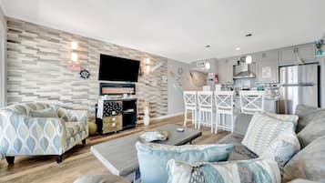 TV, fireplace, offices