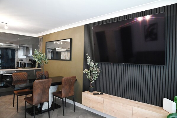 Apartment | Living area