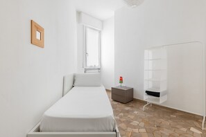2 bedrooms, iron/ironing board, free WiFi, bed sheets - Appartamento Saffi by Wonderful Italy (Bologna)