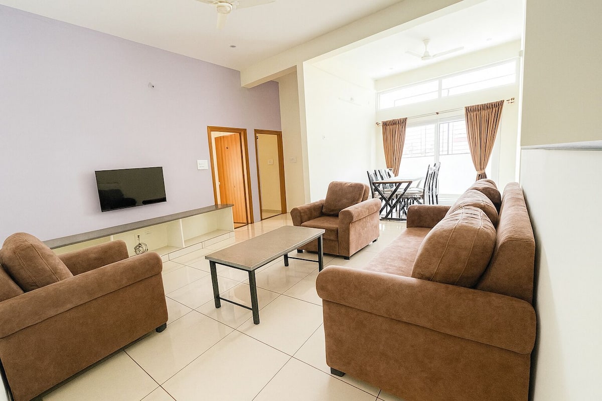 Premium Apartment, 2 Bedrooms | Living area