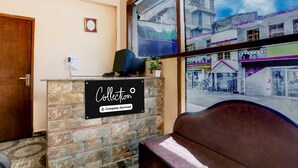 House | Reception - Collection O Aleo Near Mall Road (Manali)