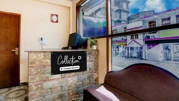 House | Reception