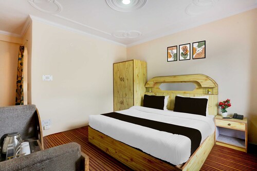 Collection O Aleo Near Mall Road