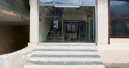 Collection O Aleo Near Mall Road