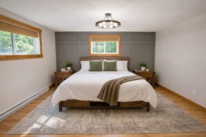 4 bedrooms, WiFi, bed sheets