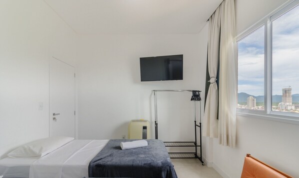 Basic Apartment - Charm and Comfort 600m From the Beach! Etpa1103 (Porto Belo)