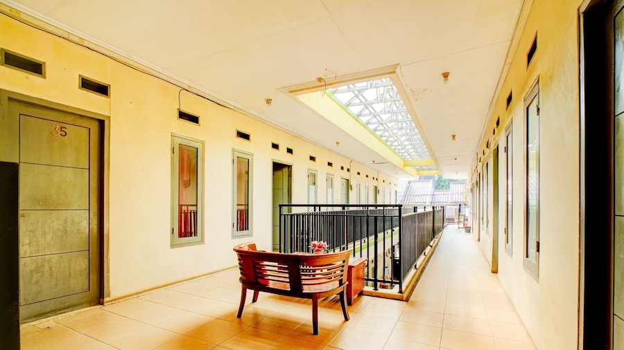 Hotel O Hartini Residence Syariah