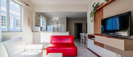 Basic Apartment | Living area