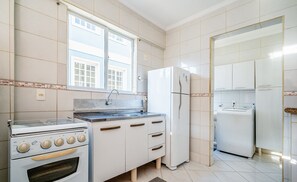 Private kitchen - Apt W/barbecue 3 Minutes From Bombas Beach Fdl101 (Bombinhas)