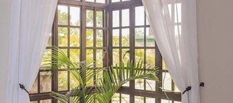 Lux Suites Enkarsis Bungalow Kisaju