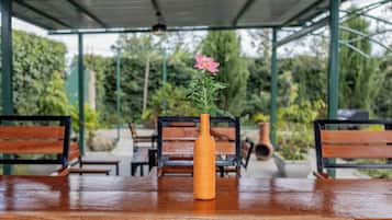 Bungalow familiar, vista al jardín | Balcón