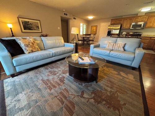 Affordable Elegance- Mountain View for Six People