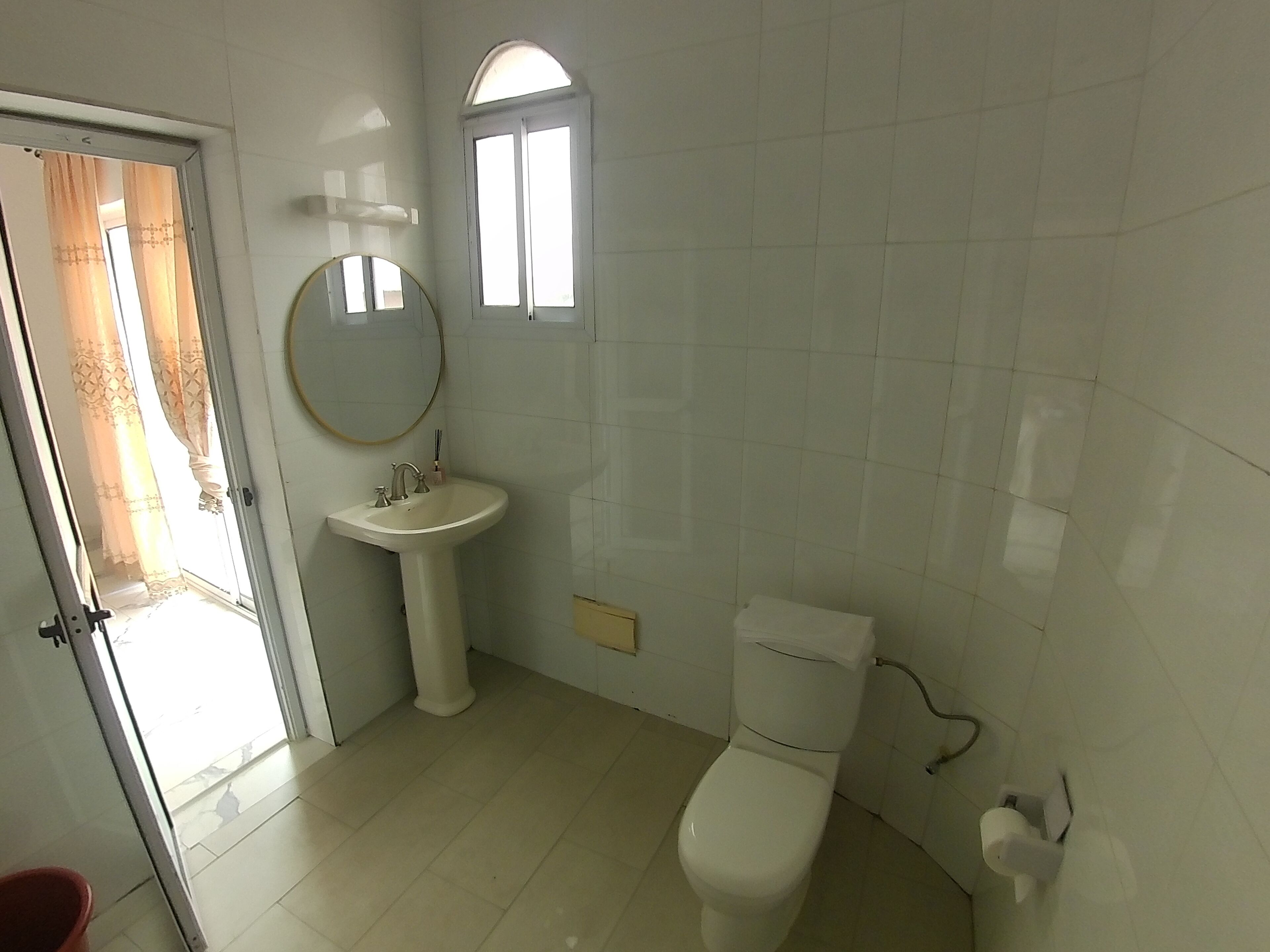 Deluxe Triple Room | Bathroom