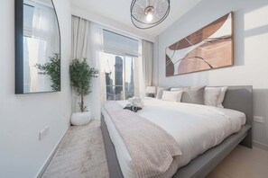 1 bedroom, iron/ironing board, WiFi, bed sheets - StayShort - Business Bay for 2 people with Amazing City Views! (Business Bay)