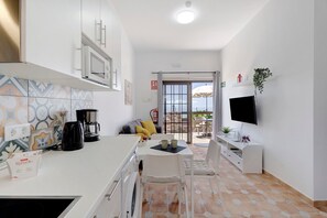 Interior - Vacation 'La Sabina De Manuel3' with Sea View, Private Terrace and Wi-Fi (San Miguel)