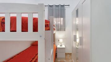 2 soveværelser, strygejern/strygebræt, Wi-Fi, sengetøj