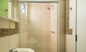 Bathroom - Sea View Apt, Priv. Loc. 2min fr th sea BC Esa0902 (Balneário Camboriú)