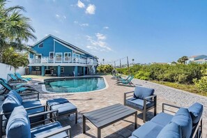 Pool - Heated Pool Waterfront Boat Slip Pets Games 7BR (Indian Rocks Beach)