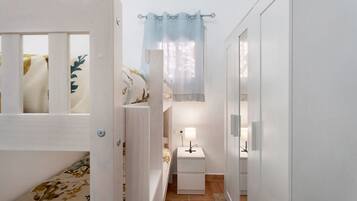 6 soveværelser, strygejern/strygebræt, Wi-Fi, sengetøj