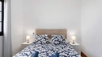6 Schlafzimmer, BĂŒgeleisen/BĂŒgelbrett, WLAN, BettwĂ€sche