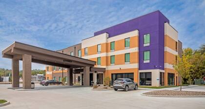 Sleep Inn & Suites