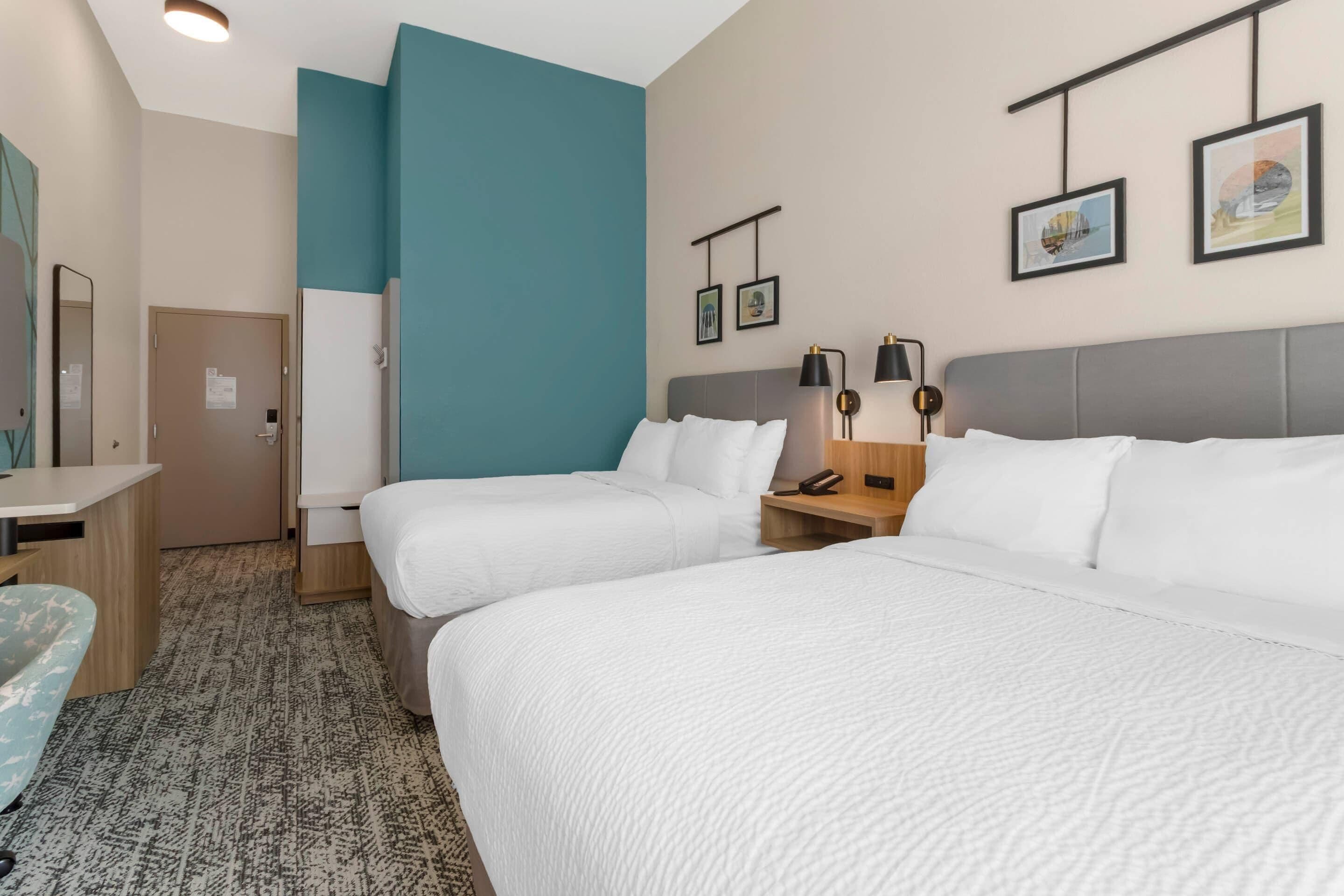 Standard Room, 2 Queen Beds, Non Smoking | Premium bedding, individually decorated, individually furnished, desk