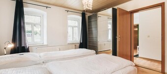 Super apartment for up to 6 people in Königstein, right next to the fortress.