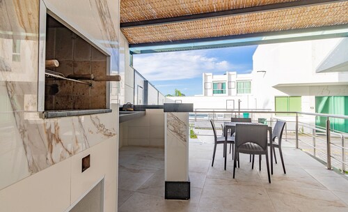 Beautiful Apt 400m Taperapua Beach, Bahia Edt0009