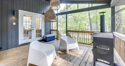 Private Yard, Playset: Family Home in Penn Estates