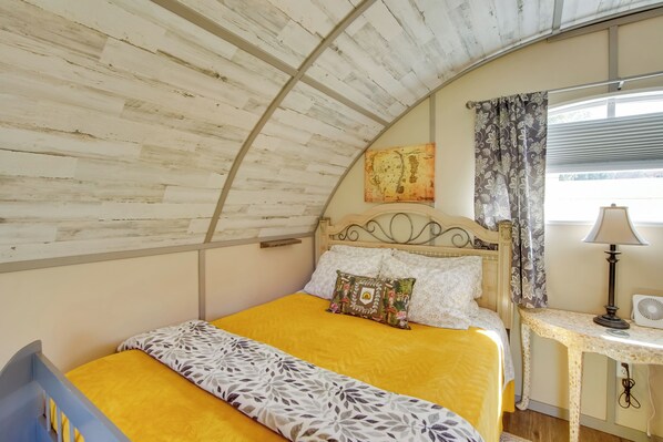 Apartment (0 Bedroom) | Interior - 'the Hobbit Cottage' in Cedar City: Unique Getaway (Cedar City)