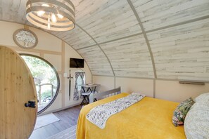 Apartment (0 Bedroom) | Interior - 'the Hobbit Cottage' in Cedar City: Unique Getaway (Cedar City)