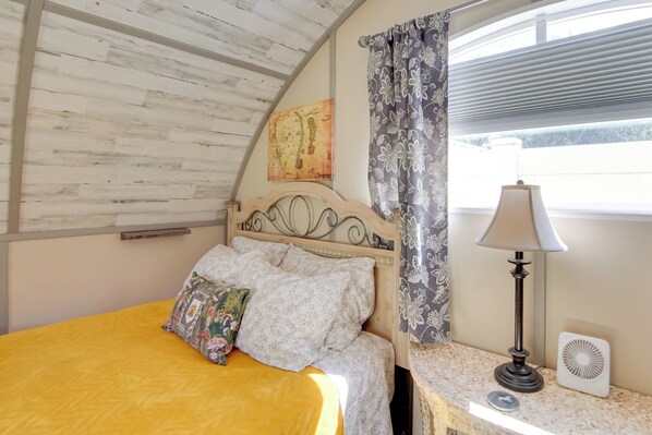 Apartment (0 Bedroom) | Interior - 'the Hobbit Cottage' in Cedar City: Unique Getaway (Cedar City)