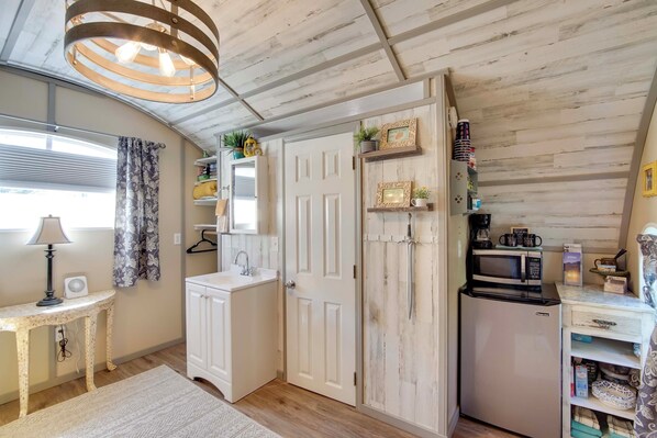 Apartment (0 Bedroom) | Interior - 'the Hobbit Cottage' in Cedar City: Unique Getaway (Cedar City)