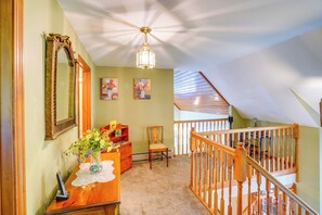 المنشأة من الداخل