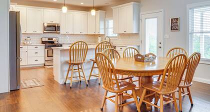 14 Mi to Ark Encounter: Rural Corinth Escape!