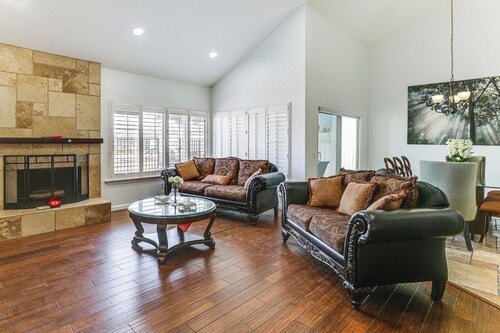 Spacious Getaway w/ Pool & Spa in La Mesa!