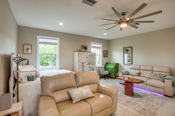 Huoneisto (0 Bedroom) | Sisätilat