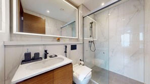 Hair dryer, towels