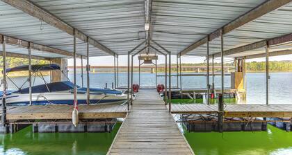 Shared Dock & Yard: Greers Ferry Lake Home!
