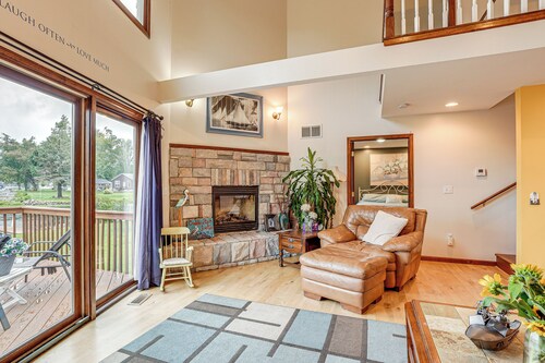 Garage Game Room, Bar: Coldwater Lake House!