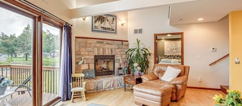 Garage Game Room, Bar: Coldwater Lake House!