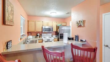 Apartamento (2 Bedrooms) | Parte interna